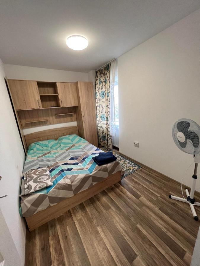Apartament Cu 2 Dormitoare - Madalina Corabia Exteriér fotografie
